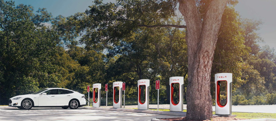 直流接触器在�?sh��)动汽�R与充甉|��中的应用